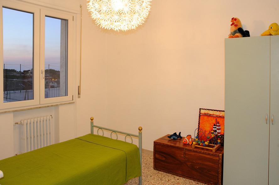 Summer And Winter Apartment Pescara Oda fotoğraf